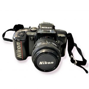 Maquina Fotografica Nikon 401 c/Objectiva e Saco Fotima