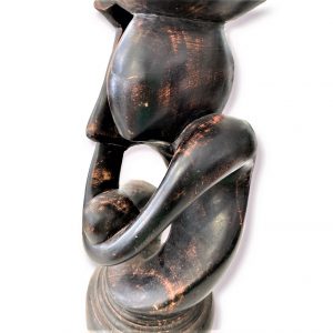 Estatua Boneco Madeira c/Globo Terrestre