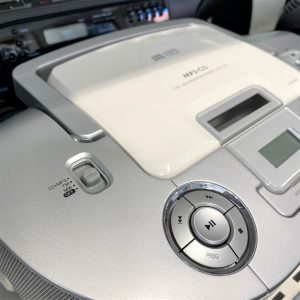 Radio CD Philips AZ1133