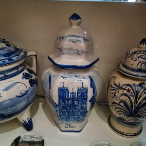 Jarro Decorativo com Tampa – Sé de Braga | Coleção Monumentos de Braga – A.A.R.M. 8/12