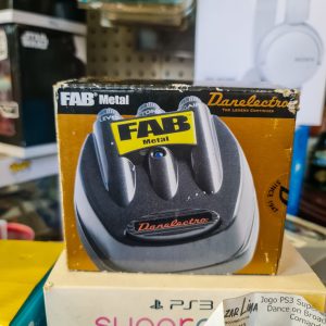 Pedal Danelectro D-3 “FAB Metal” – Distorção Rock/Metal