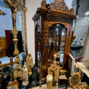 Terço Antigo em Madeira e Metal • Coleção Religiosa • Vintage