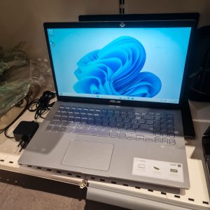 Portátil ASUS F509JA – Intel Core i3-1005G1 / 4 GB RAM / 256 GB SSD / 15,6” Full HD / Windows 11