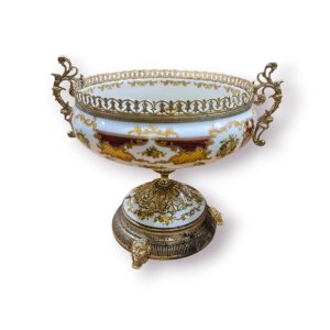 Taça Decorativa Porcelana e Metal Dourado – Estilo Rococó / Neoclássico (28x34 cm)