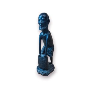 Escultura Africana Madeira – Figura Masculina com Saco (23,5x6,5x8 cm)
