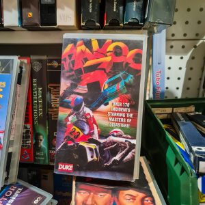 Cassete VHS “Havoc 7” – Duke Video 1987 | Compilação de Acidentes e Corridas Automobilísticas