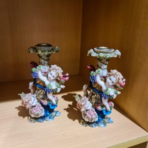 👼 Par Castiçais Barrocos com Querubins – Pintados à Mão (15 cm)