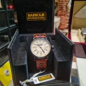 Relógio BARBOUR International – Mostrador Vintage 24h – Pulseira Couro Castanho – Novo c/ Caixa e Manuais