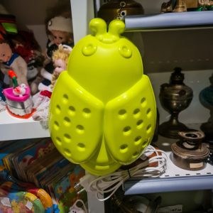 🐞 Candeeiro Infantil IKEA SMLLA BAGGE – Verde – 25W