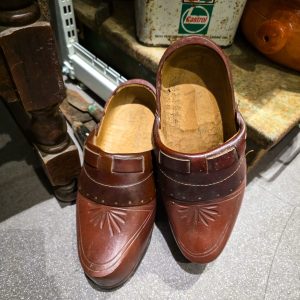 🪵 Socos Tradicionais Portugueses em Madeira – Modelo Rural Minhoto – 32 cm