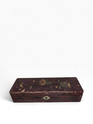 🌸 Caixa Japonesa Lacada Antiga – Floral Dourado – Com Fecho – 24,5 cm