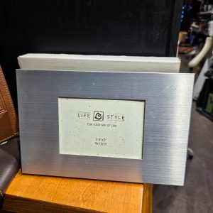 🖼️ Moldura Metálica Life Style 9x13 cm | Alumínio Escovado | Horizontal