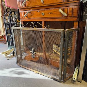 🔥 Guarda-Fogo Antigo Ferro para Lareira