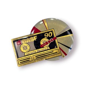 📼 Pin Vintage BASF Chrome Maxima II 90 – Cassete Áudio Retro