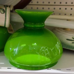 💡 Tulipa / Difusor Candeeiro Vidro Opalino Verde – Estilo Vintage