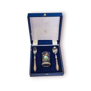 👶 Conjunto Infantil Vintage Prata com Copo Decorado + Estojo