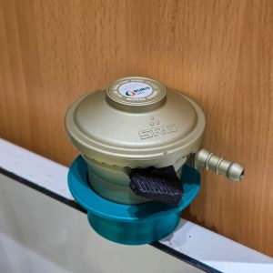 🔥 Regulador Gás SRG Alemanha 30mbar – Novo – Rubis Gas – Tipo 592 Butano