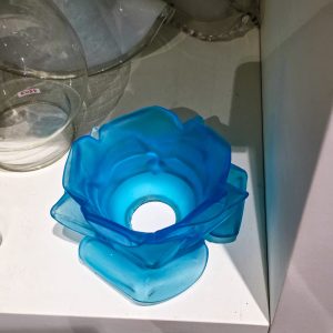 💡 Tulipa Candeeiro Vidro Azul Formato Flor – Design Decorativo