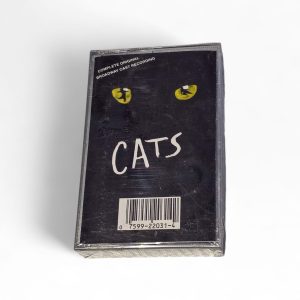 🎶 Cassete Áudio “Cats” Broadway Cast Original – Selada (Cassette Two)