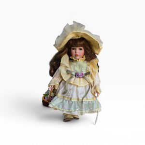 👒 Boneca Porcelana Leonardo Collector’s “Rebecca” – 30 cm