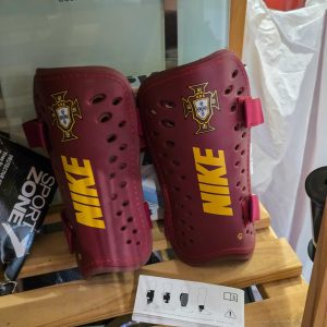 ⚽ Caneleiras Nike FPF Portugal – Tamanho M – Novas