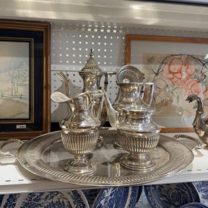 🫖 Serviço de Chá e Café Vintage em Casquinha – 5 Peças com Bandeja