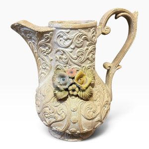 🏺 Jarro Decorativo em Cerâmica Craquelada com Flores em Relevo