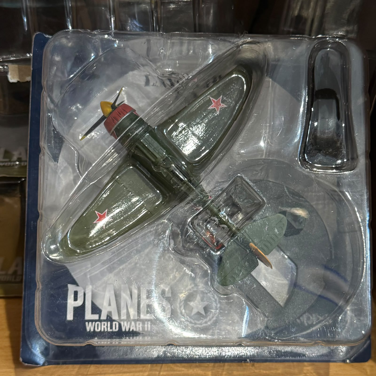 ✈️ Miniatura Lavochkin La-7 — Luppa 1:72 | Com Embalagem e Suporte