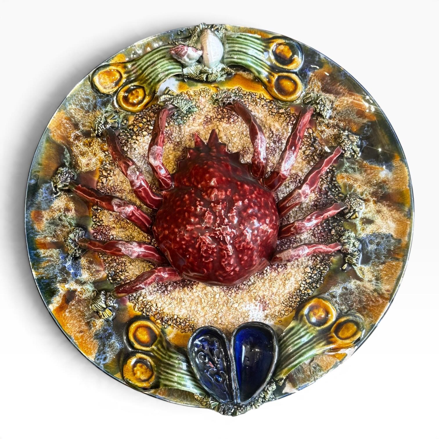 🦀 Prato Decorativo Tipo Bordalo — Santola e Mexilhões em Alto-Relevo